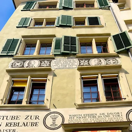 Goethe House In Old Town Zúrich